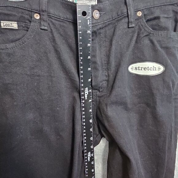 Lee Women's Sz 12med Relaxed Straight Leg Black New stretch jeans pants - Picture 5 of 14